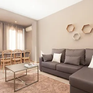  Apartment Easysleep Eixample Spain