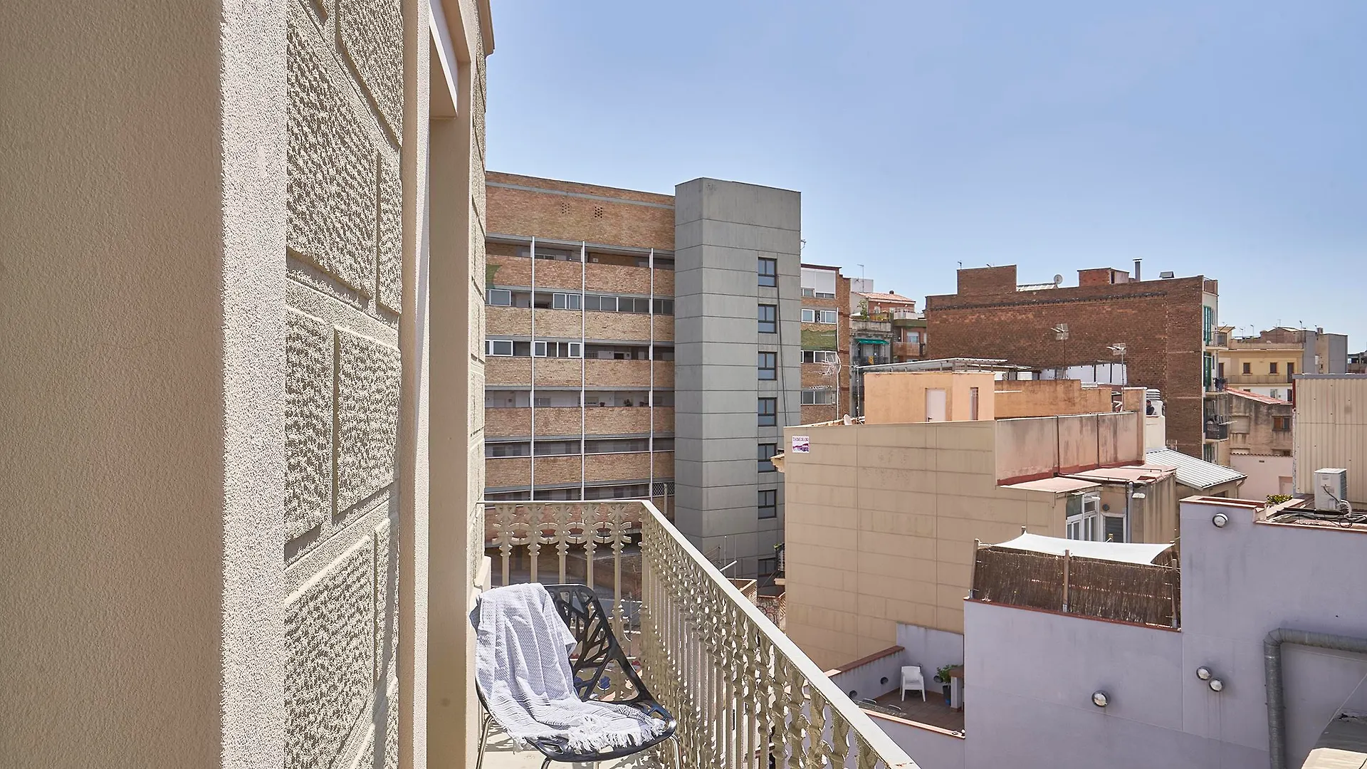 شقق برشلونة سانتس ستيشن